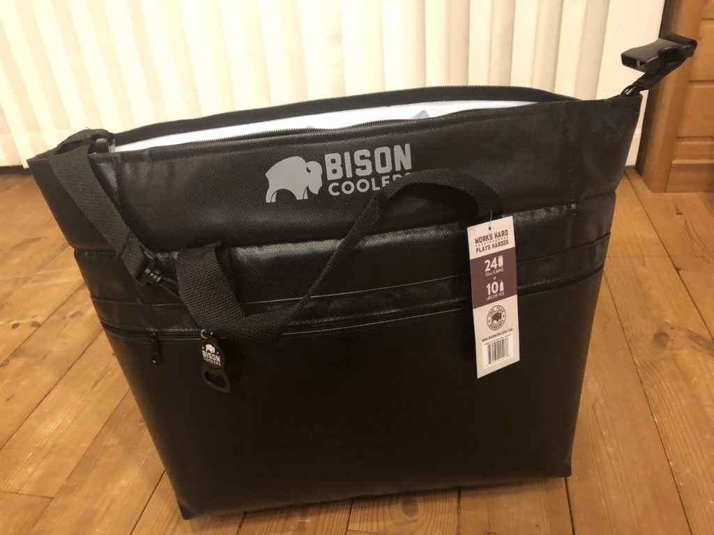 ソフトクーラー輸入】BISON（バイソン） 24 CAN SOFTPAK COOLER BAGが ...