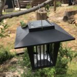 LEDソーラー蚊取り(殺虫器)が1シーズンで壊れたので交換してもらいました